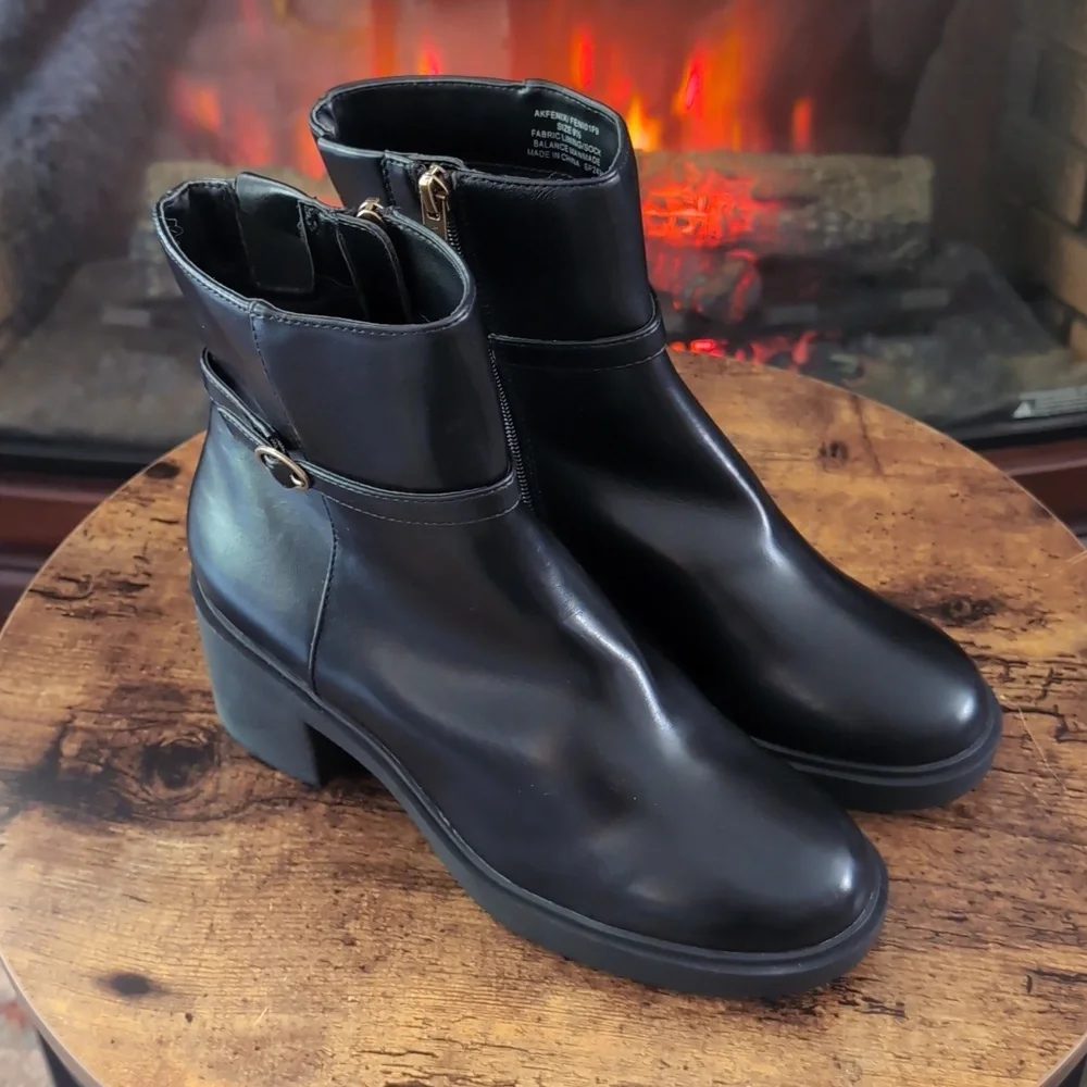 Ann Klein boots